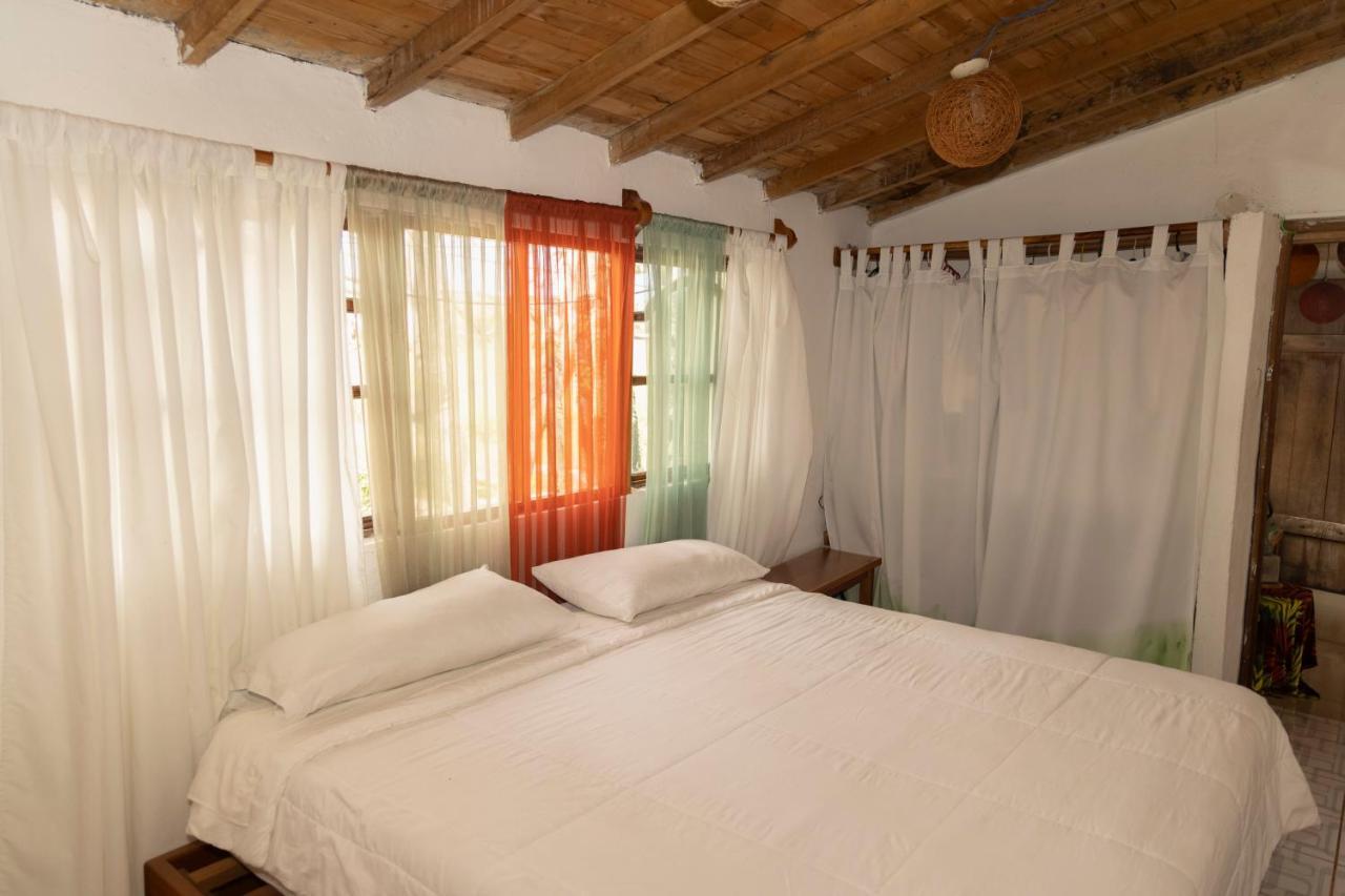 Ideal Y Linda Casita En San Cristobal-Galapagos エクステリア 写真